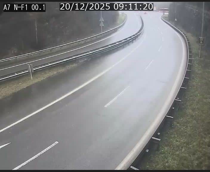 <h2>Webcam autoroute Luxembourg A7 située dans la sortie 1 Waldhof, vers la N11, avant le Tunnel Stafelter</h2>
