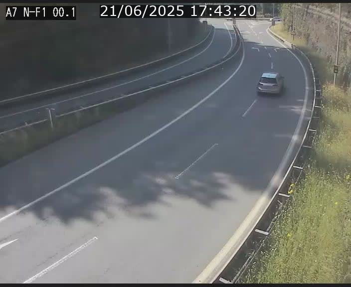 <h2>Webcam autoroute Luxembourg A7 située dans la sortie 1 Waldhof, vers la N11, avant le Tunnel Stafelter</h2>