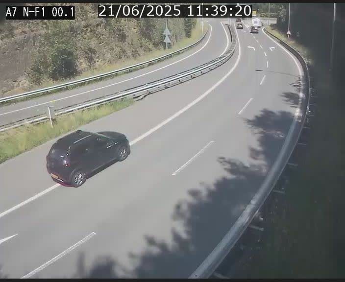 <h2>Webcam autoroute Luxembourg A7 située dans la sortie 1 Waldhof, vers la N11, avant le Tunnel Stafelter</h2>