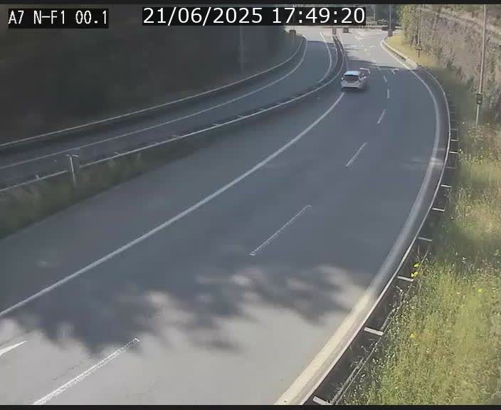 <h2>Webcam autoroute Luxembourg A7 située dans la sortie 1 Waldhof, vers la N11, avant le Tunnel Stafelter</h2>