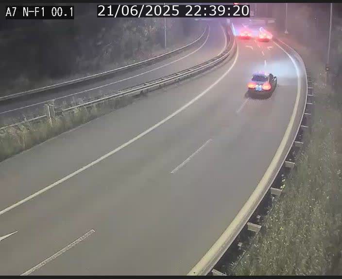 <h2>Webcam autoroute Luxembourg A7 située dans la sortie 1 Waldhof, vers la N11, avant le Tunnel Stafelter</h2>