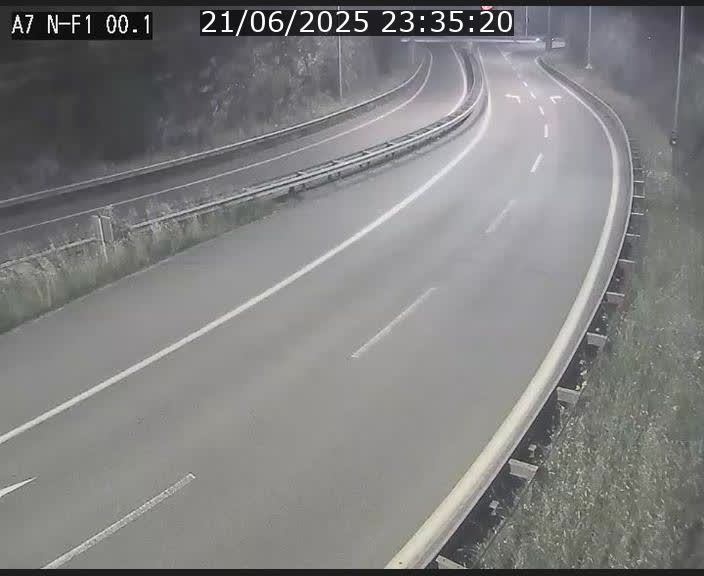 <h2>Webcam autoroute Luxembourg A7 située dans la sortie 1 Waldhof, vers la N11, avant le Tunnel Stafelter</h2>