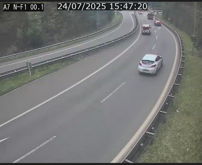 <h2>Webcam autoroute Luxembourg A7 située dans la sortie 1 Waldhof, vers la N11, avant le Tunnel Stafelter</h2>