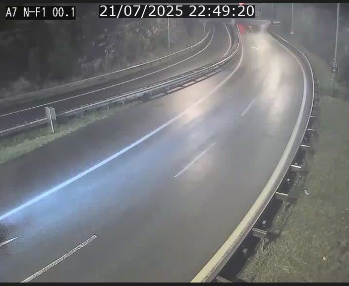 <h2>Webcam autoroute Luxembourg A7 située dans la sortie 1 Waldhof, vers la N11, avant le Tunnel Stafelter</h2>