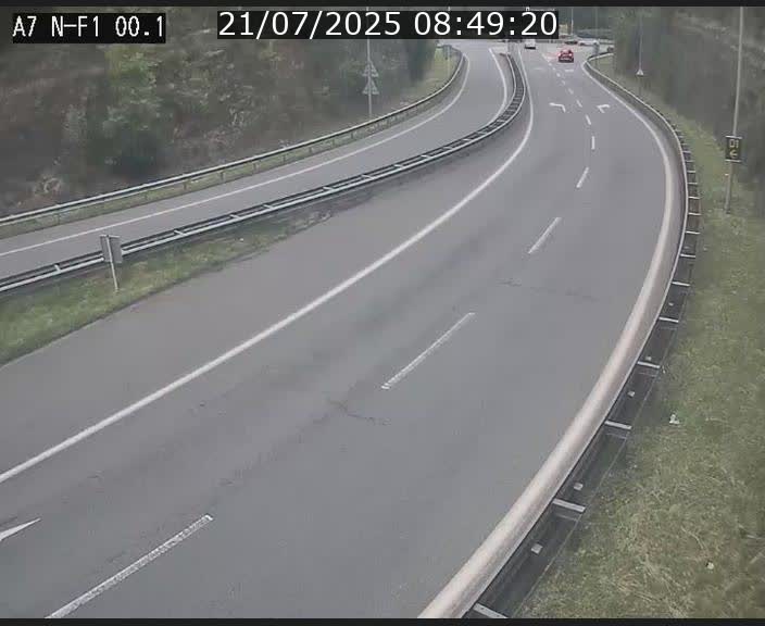 <h2>Webcam autoroute Luxembourg A7 située dans la sortie 1 Waldhof, vers la N11, avant le Tunnel Stafelter</h2>