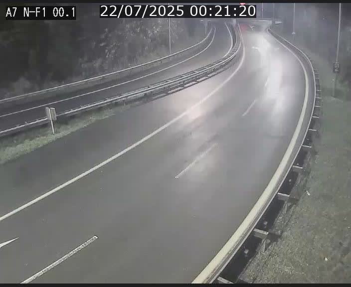 <h2>Webcam autoroute Luxembourg A7 située dans la sortie 1 Waldhof, vers la N11, avant le Tunnel Stafelter</h2>