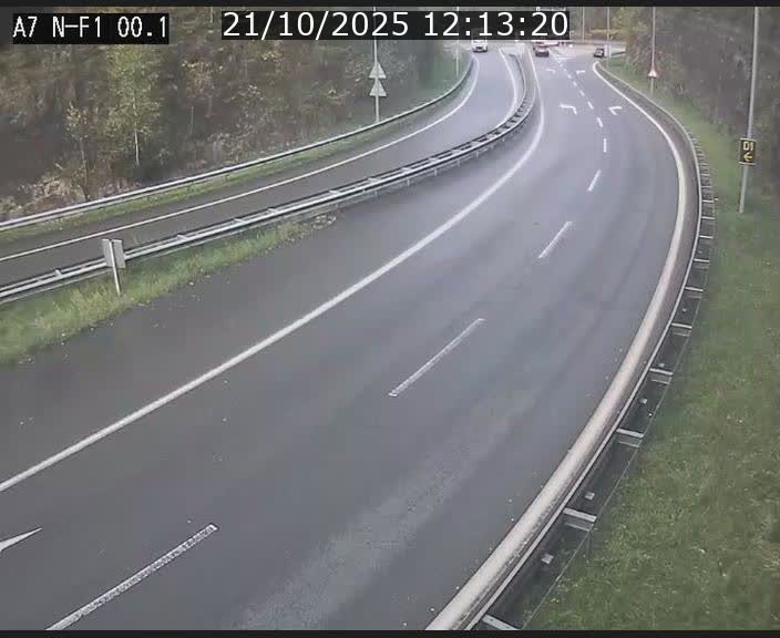 <h2>Webcam autoroute Luxembourg A7 située dans la sortie 1 Waldhof, vers la N11, avant le Tunnel Stafelter</h2>