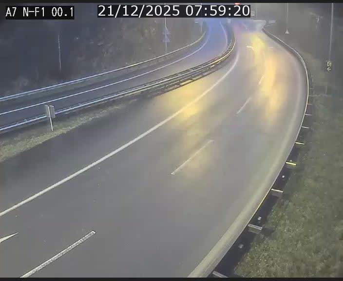 <h2>Webcam autoroute Luxembourg A7 située dans la sortie 1 Waldhof, vers la N11, avant le Tunnel Stafelter</h2>