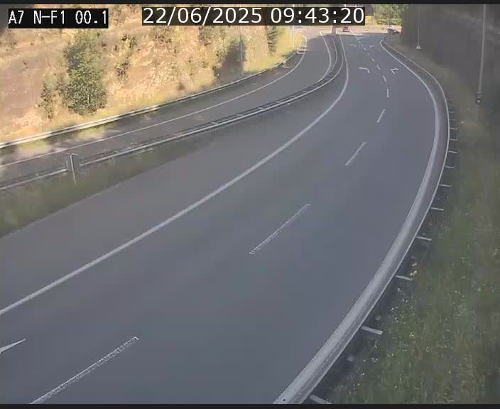 <h2>Webcam autoroute Luxembourg A7 située dans la sortie 1 Waldhof, vers la N11, avant le Tunnel Stafelter</h2>