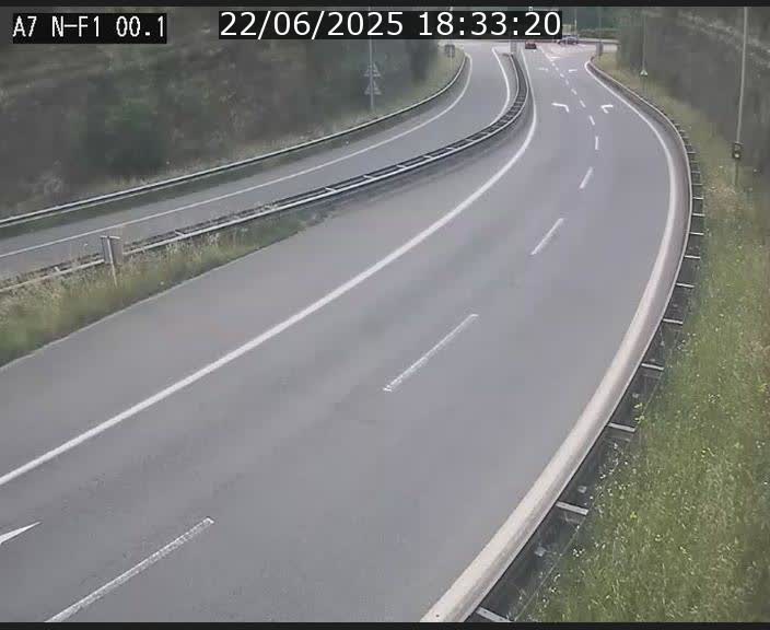 <h2>Webcam autoroute Luxembourg A7 située dans la sortie 1 Waldhof, vers la N11, avant le Tunnel Stafelter</h2>