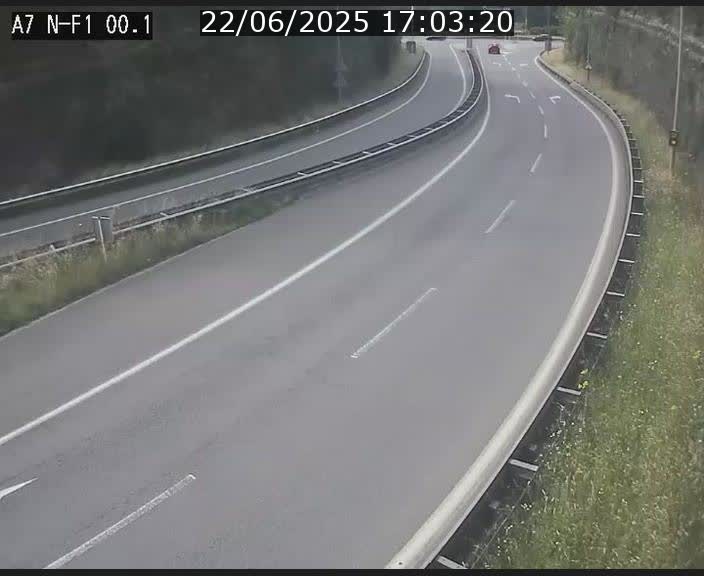 <h2>Webcam autoroute Luxembourg A7 située dans la sortie 1 Waldhof, vers la N11, avant le Tunnel Stafelter</h2>