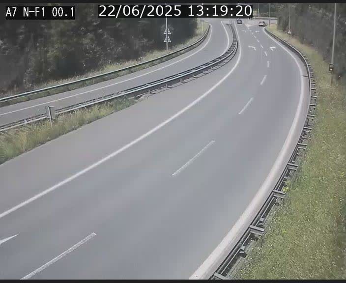 <h2>Webcam autoroute Luxembourg A7 située dans la sortie 1 Waldhof, vers la N11, avant le Tunnel Stafelter</h2>