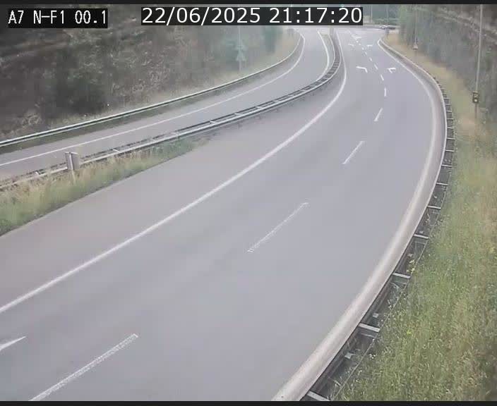 <h2>Webcam autoroute Luxembourg A7 située dans la sortie 1 Waldhof, vers la N11, avant le Tunnel Stafelter</h2>