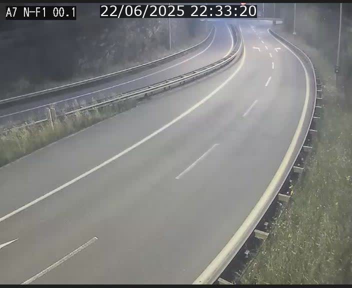 <h2>Webcam autoroute Luxembourg A7 située dans la sortie 1 Waldhof, vers la N11, avant le Tunnel Stafelter</h2>