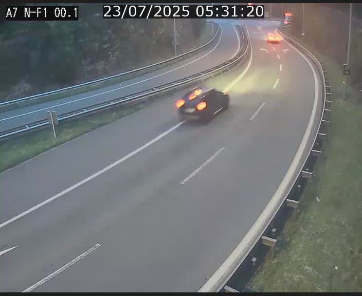 <h2>Webcam autoroute Luxembourg A7 située dans la sortie 1 Waldhof, vers la N11, avant le Tunnel Stafelter</h2>