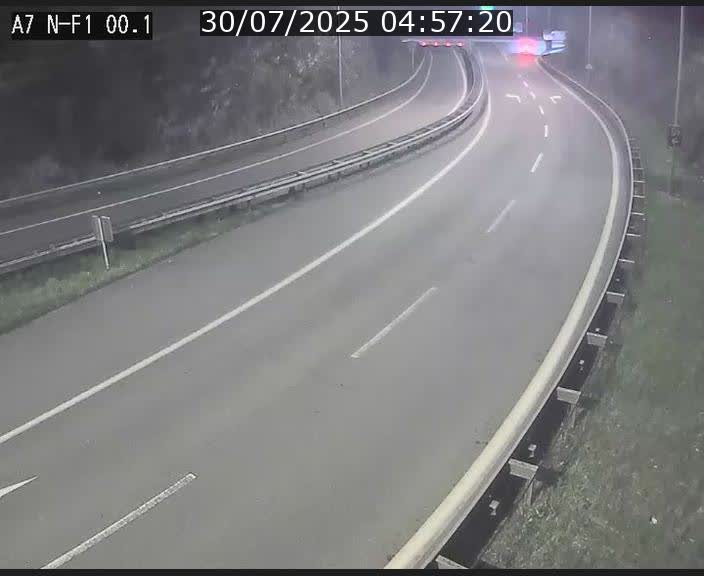<h2>Webcam autoroute Luxembourg A7 située dans la sortie 1 Waldhof, vers la N11, avant le Tunnel Stafelter</h2>