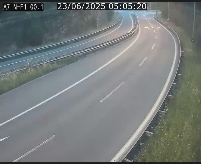 <h2>Webcam autoroute Luxembourg A7 située dans la sortie 1 Waldhof, vers la N11, avant le Tunnel Stafelter</h2>