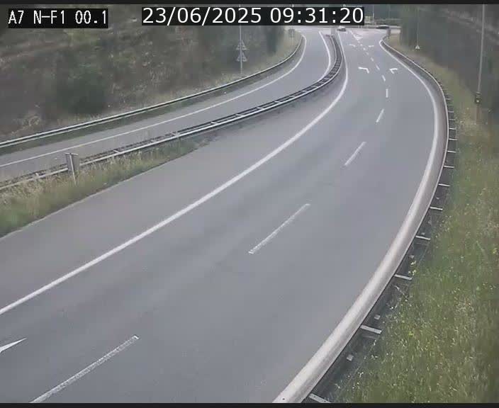 <h2>Webcam autoroute Luxembourg A7 située dans la sortie 1 Waldhof, vers la N11, avant le Tunnel Stafelter</h2>