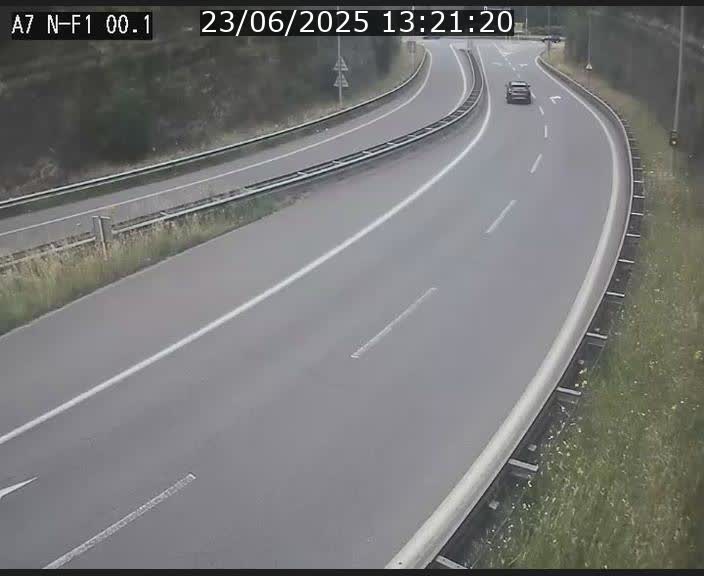 <h2>Webcam autoroute Luxembourg A7 située dans la sortie 1 Waldhof, vers la N11, avant le Tunnel Stafelter</h2>