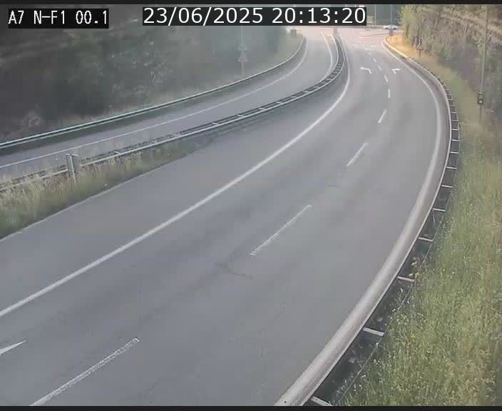 <h2>Webcam autoroute Luxembourg A7 située dans la sortie 1 Waldhof, vers la N11, avant le Tunnel Stafelter</h2>