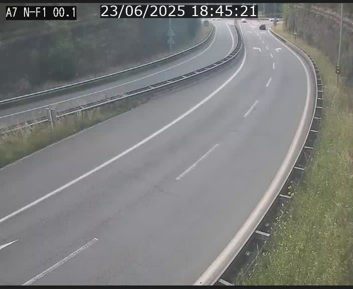 <h2>Webcam autoroute Luxembourg A7 située dans la sortie 1 Waldhof, vers la N11, avant le Tunnel Stafelter</h2>