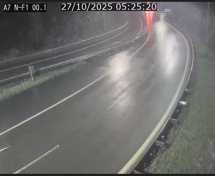 Webcam autoroute Luxembourg A7 située dans la sortie 1 Waldhof, vers la N11, avant le Tunnel Stafelter