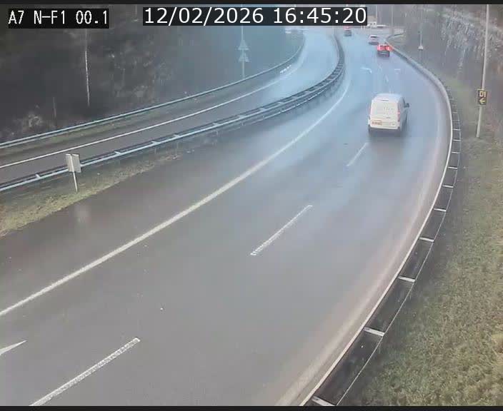<h2>Webcam autoroute Luxembourg A7 située dans la sortie 1 Waldhof, vers la N11, avant le Tunnel Stafelter</h2>