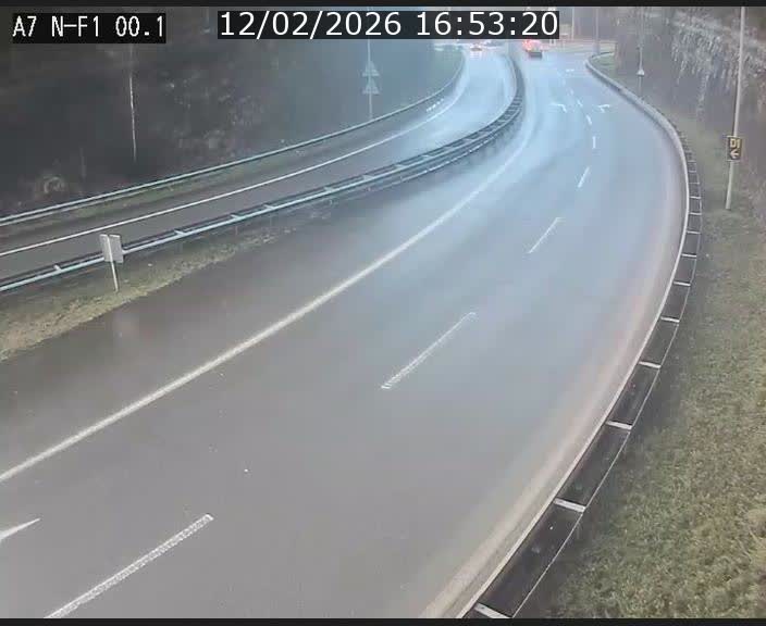 <h2>Webcam autoroute Luxembourg A7 située dans la sortie 1 Waldhof, vers la N11, avant le Tunnel Stafelter</h2>