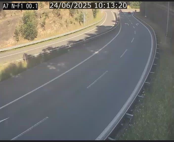 <h2>Webcam autoroute Luxembourg A7 située dans la sortie 1 Waldhof, vers la N11, avant le Tunnel Stafelter</h2>