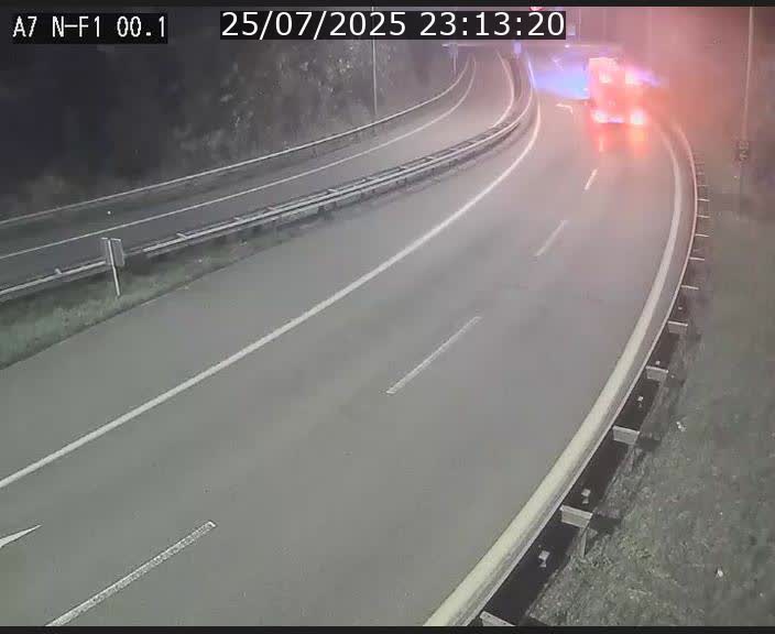 <h2>Webcam autoroute Luxembourg A7 située dans la sortie 1 Waldhof, vers la N11, avant le Tunnel Stafelter</h2>