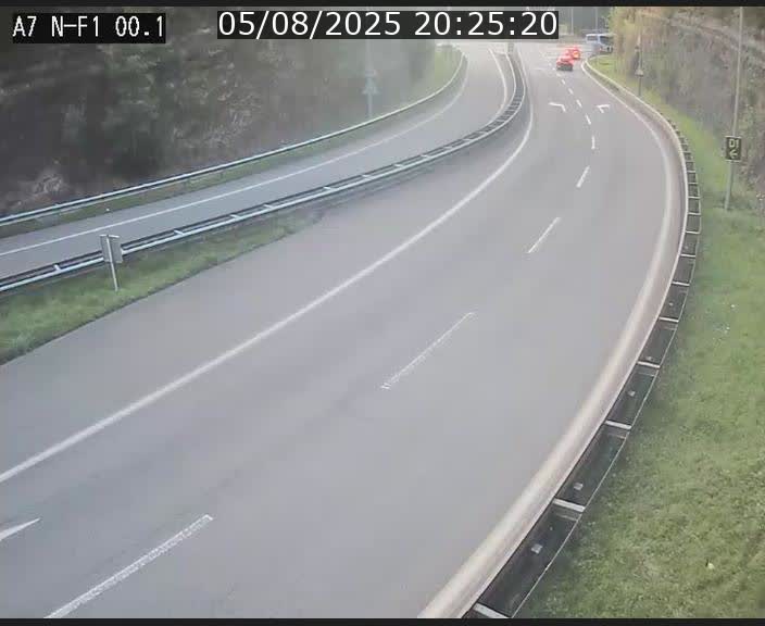 <h2>Webcam autoroute Luxembourg A7 située dans la sortie 1 Waldhof, vers la N11, avant le Tunnel Stafelter</h2>