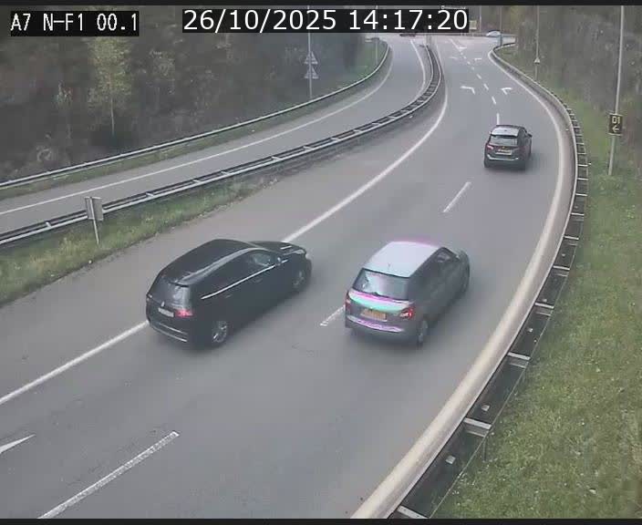 <h2>Webcam autoroute Luxembourg A7 située dans la sortie 1 Waldhof, vers la N11, avant le Tunnel Stafelter</h2>