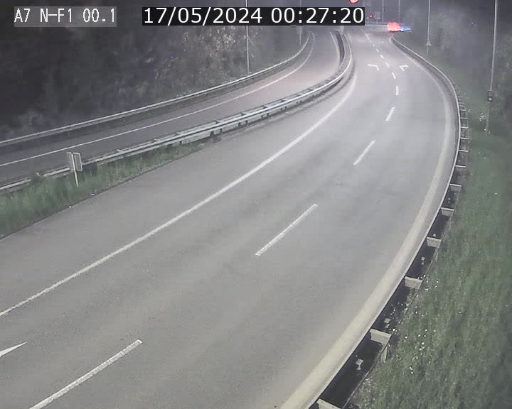 Webcam autoroute Luxembourg A7 située dans la sortie 1 Waldhof, vers la N11, avant le Tunnel Stafelter