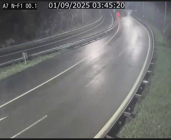 <h2>Webcam autoroute Luxembourg A7 située dans la sortie 1 Waldhof, vers la N11, avant le Tunnel Stafelter</h2>