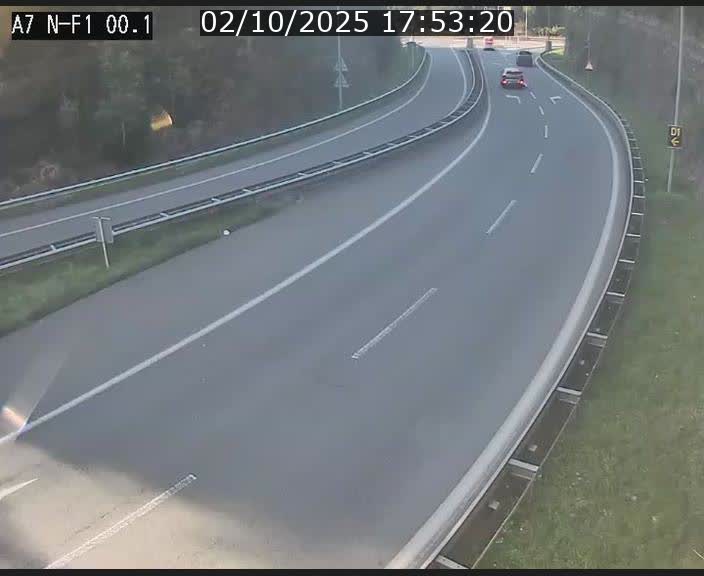 <h2>Webcam autoroute Luxembourg A7 située dans la sortie 1 Waldhof, vers la N11, avant le Tunnel Stafelter</h2>