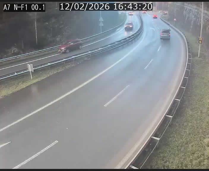 Webcam autoroute Luxembourg A7 située dans la sortie 1 Waldhof, vers la N11, avant le Tunnel Stafelter