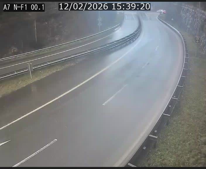 <h2>Webcam autoroute Luxembourg A7 située dans la sortie 1 Waldhof, vers la N11, avant le Tunnel Stafelter</h2>