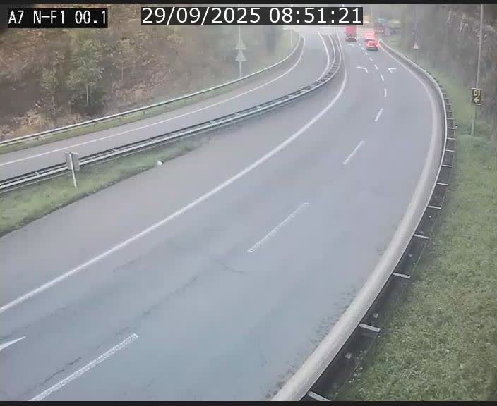 <h2>Webcam autoroute Luxembourg A7 située dans la sortie 1 Waldhof, vers la N11, avant le Tunnel Stafelter</h2>