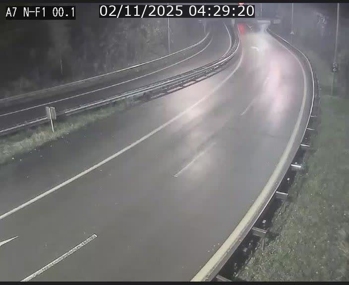 <h2>Webcam autoroute Luxembourg A7 située dans la sortie 1 Waldhof, vers la N11, avant le Tunnel Stafelter</h2>