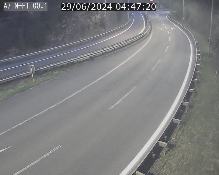 <h2>Webcam autoroute Luxembourg A7 située dans la sortie 1 Waldhof, vers la N11, avant le Tunnel Stafelter</h2>