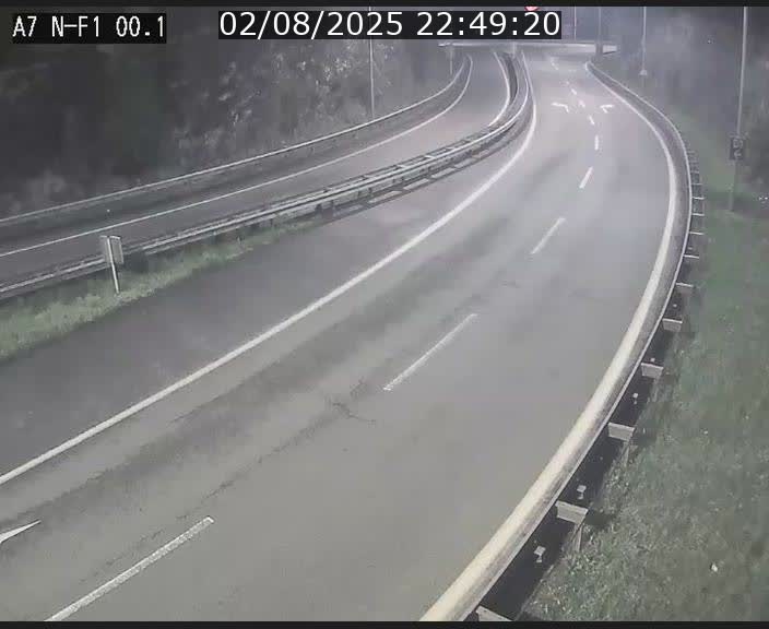 <h2>Webcam autoroute Luxembourg A7 située dans la sortie 1 Waldhof, vers la N11, avant le Tunnel Stafelter</h2>