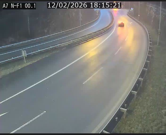 <h2>Webcam autoroute Luxembourg A7 située dans la sortie 1 Waldhof, vers la N11, avant le Tunnel Stafelter</h2>