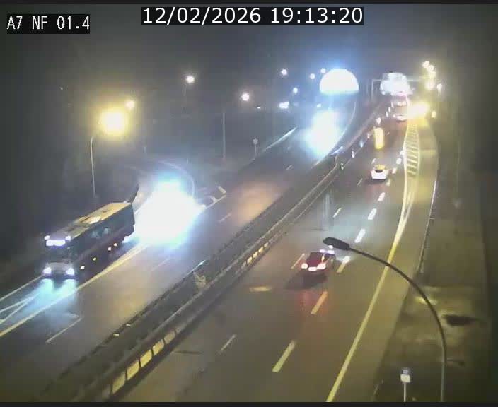 <h2>Caméra autoroute Luxembourg A7 - Echangeur Waldhaff - direction Tunnel Stafelter</h2>