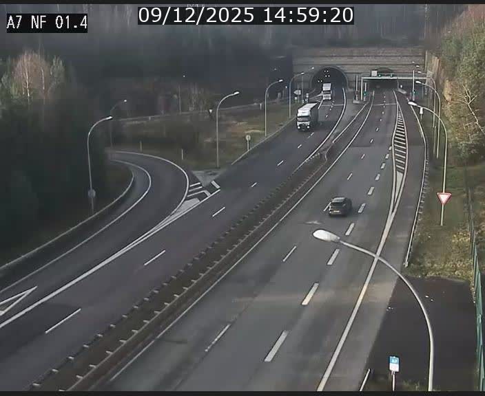 Caméra autoroute Luxembourg A7 - Echangeur Waldhaff - direction Tunnel Stafelter