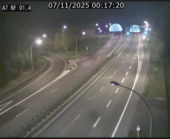 <h2>Caméra autoroute Luxembourg A7 - Echangeur Waldhaff - direction Tunnel Stafelter</h2>