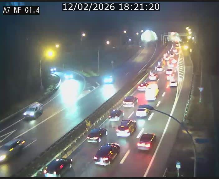 <h2>Caméra autoroute Luxembourg A7 - Echangeur Waldhaff - direction Tunnel Stafelter</h2>