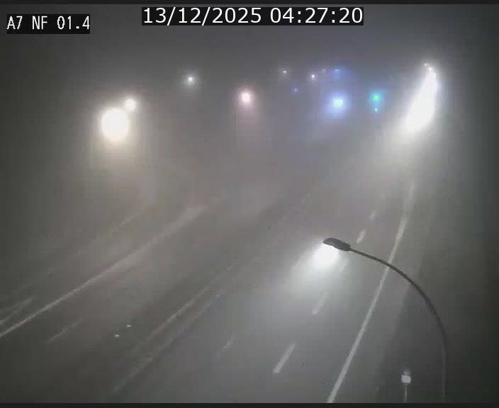 <h2>Caméra autoroute Luxembourg A7 - Echangeur Waldhaff - direction Tunnel Stafelter</h2>