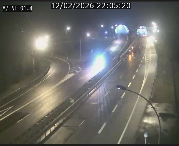 <h2>Caméra autoroute Luxembourg A7 - Echangeur Waldhaff - direction Tunnel Stafelter</h2>