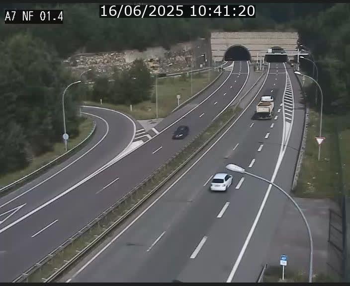Caméra autoroute Luxembourg A7 - Echangeur Waldhaff - direction Tunnel Stafelter