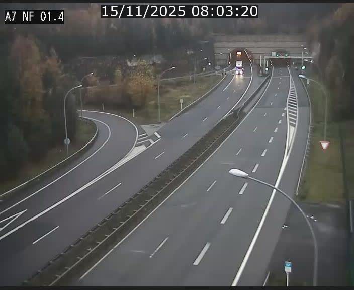 Caméra autoroute Luxembourg A7 - Echangeur Waldhaff - direction Tunnel Stafelter